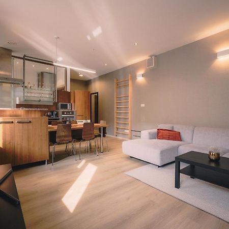 Skau Laurinska Apartment Bratislava Bagian luar foto