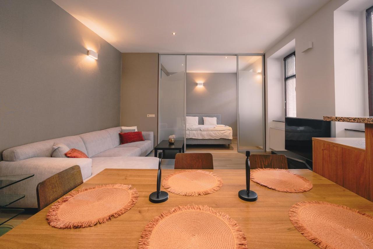 Skau Laurinska Apartment Bratislava Bagian luar foto